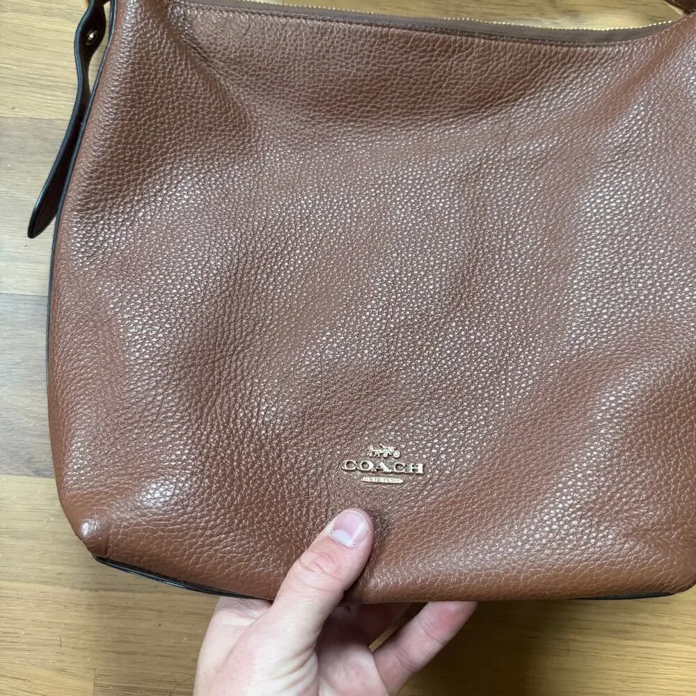 Women's Coach Brown Pebbled Leather C2818 Val Duffle Shoulder Bag Medium Purse - Picture 2 of 6